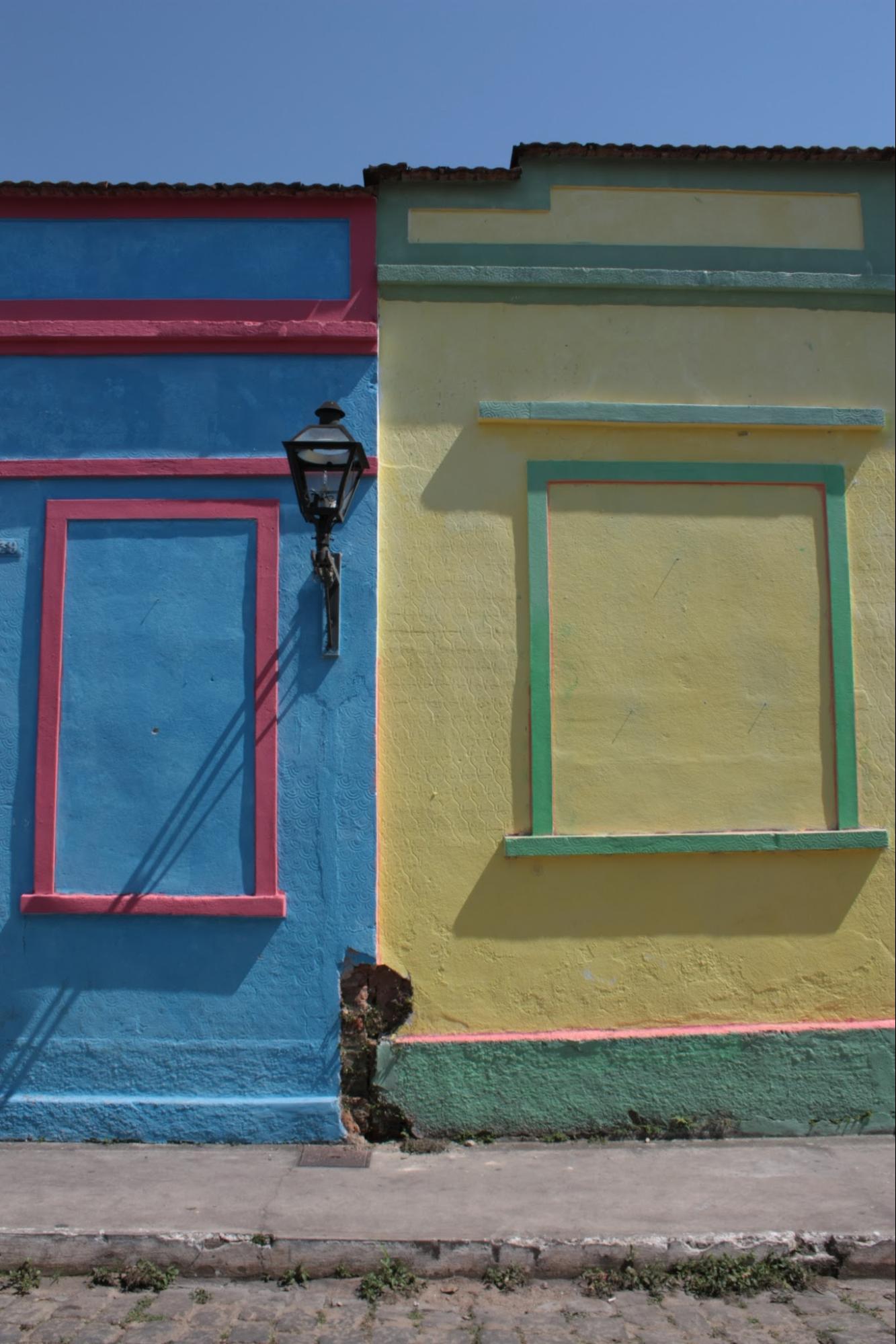 As cores da Rua da Cachaça são encantadoras a todos que passam - Foto: Isabella Sales