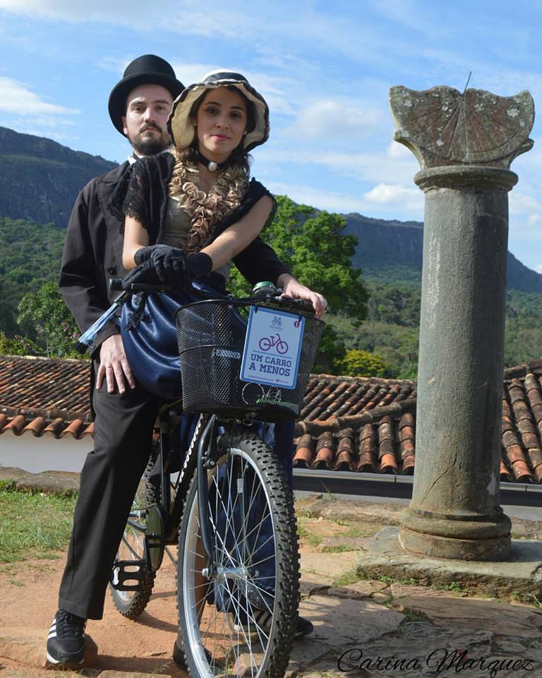 Turistas com a Bike em Tiradentes