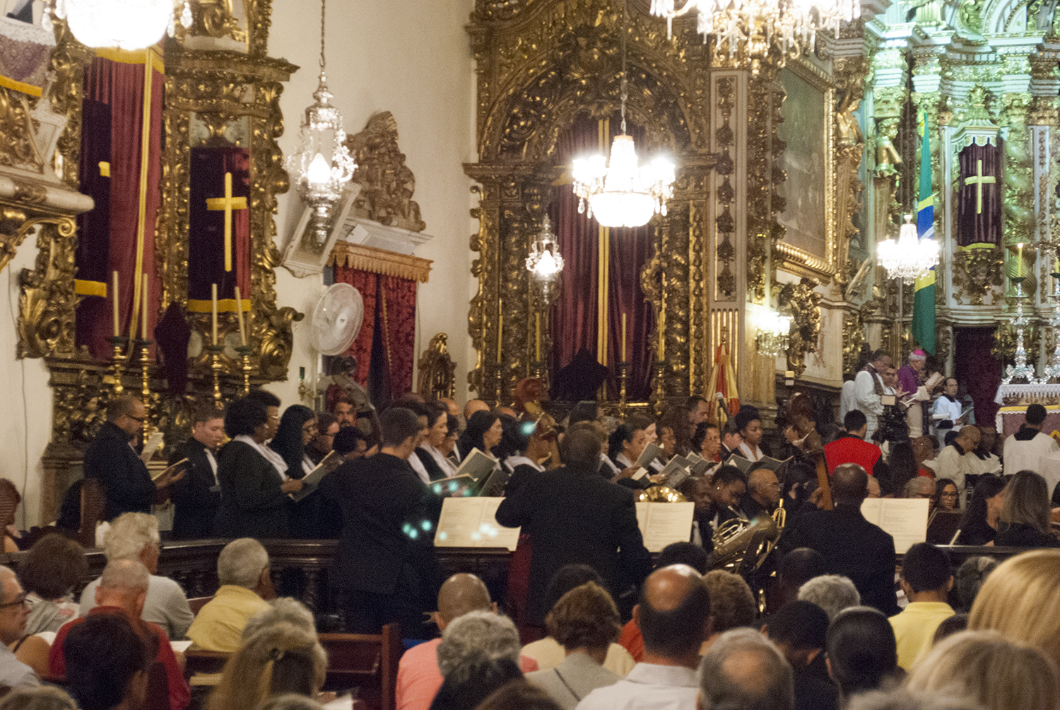 Semana Santa em São João del-Rei é marcada pela tradição secular do Ofício de Trevas