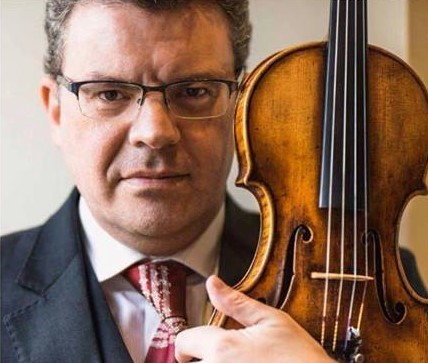 Violinista da Sinfônica de SP se apresenta em São João del-Rei neste domingo