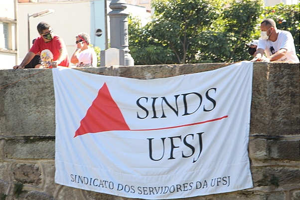 SINDS-UFSJ realiza troca de gestão