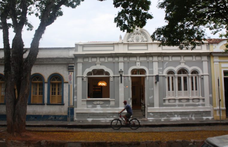 Comércios modernos revivem a história de São João del-Rei em sua arquitetura